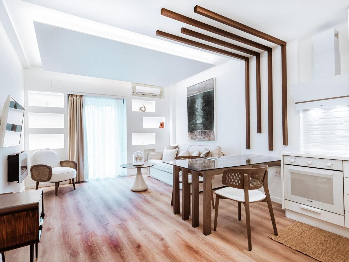 Luxury Apartment In The Heart Of The City - 1Br Atény Exteriér fotografie