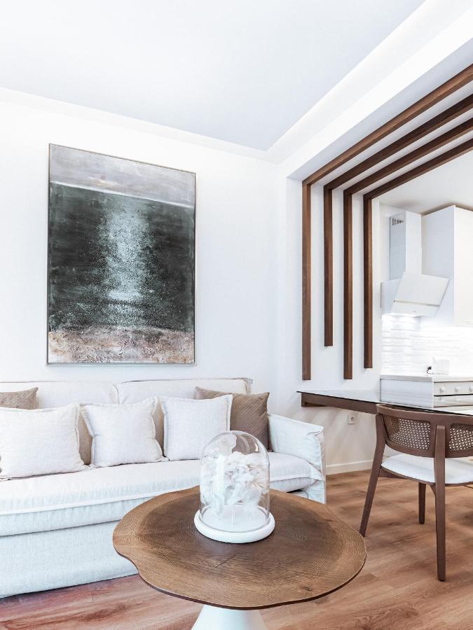 Luxury Apartment In The Heart Of The City - 1Br Atény Exteriér fotografie